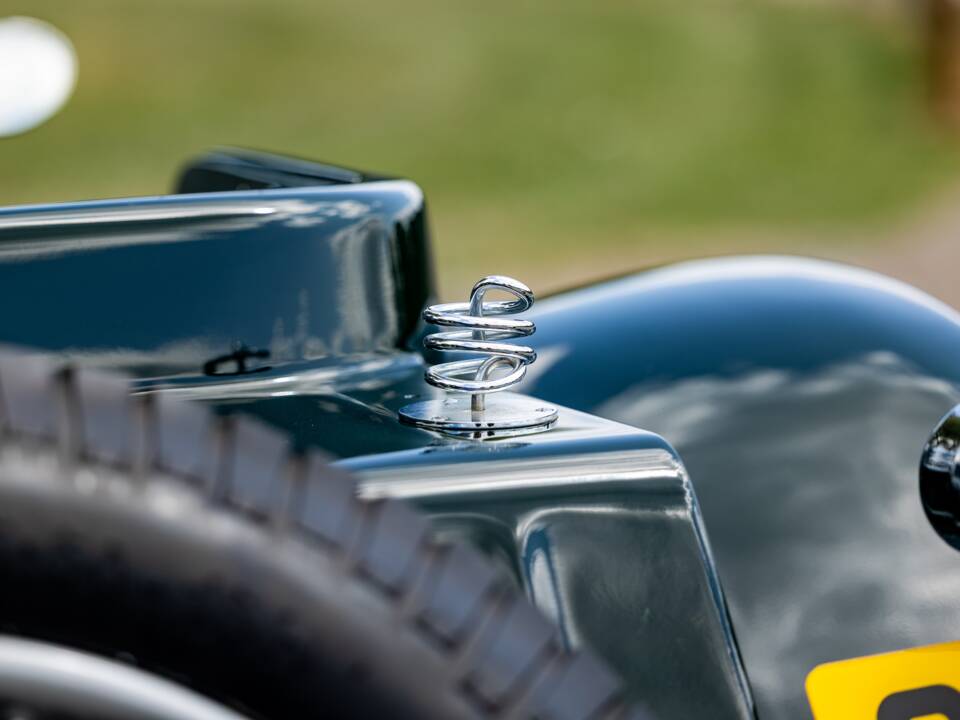 Image 25/50 of Jaguar SS 1 (1900)