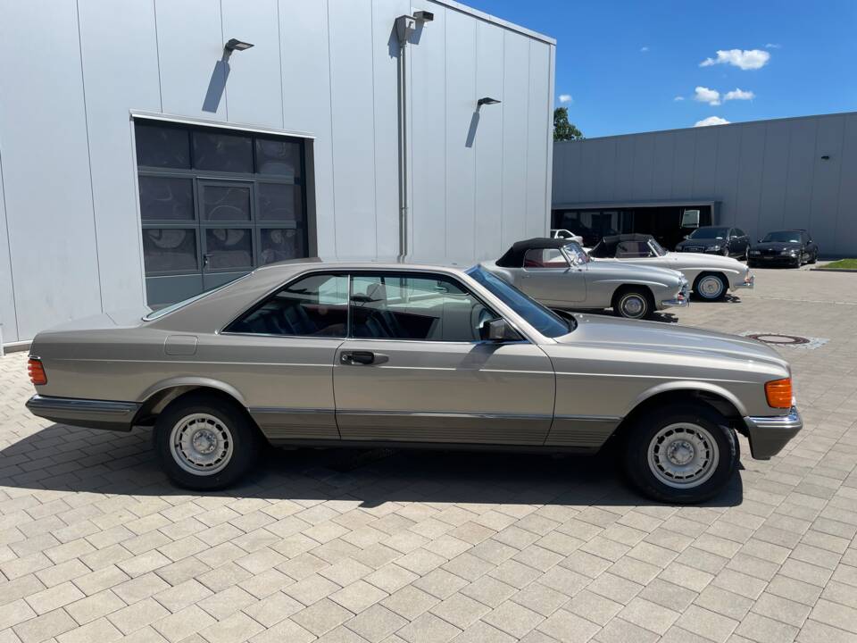 Bild 6/48 von Mercedes-Benz 500 SEC (1985)