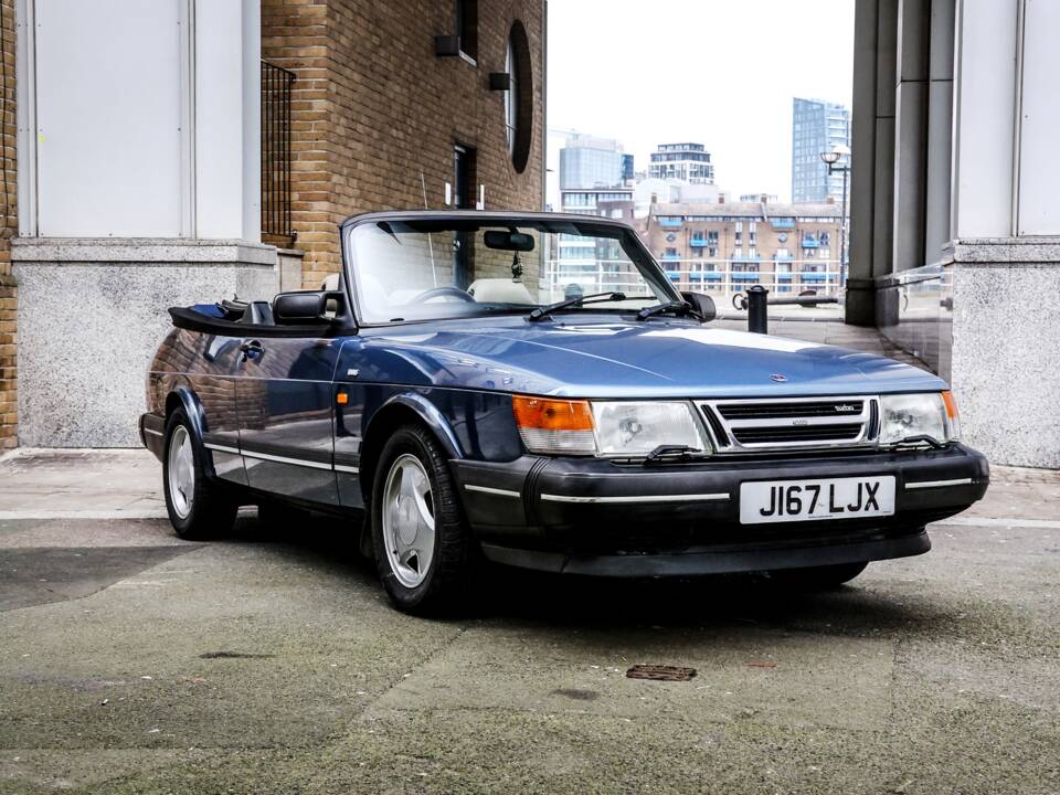 Image 11/34 of Saab 900 Turbo S 16V (1992)