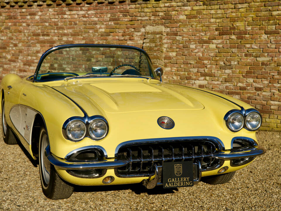 Image 23/50 of Chevrolet Corvette (1958)