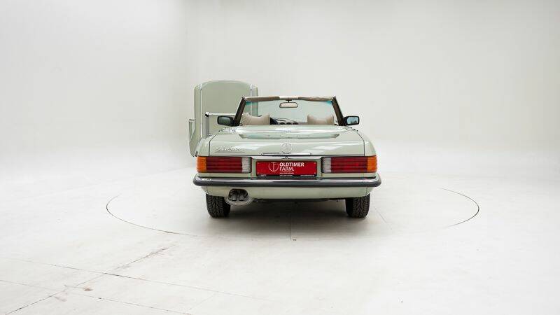 Image 7/15 of Mercedes-Benz 280 SL (1979)