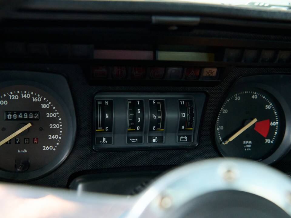 Bild 49/50 von Jaguar XJ-S 3.6 (1986)