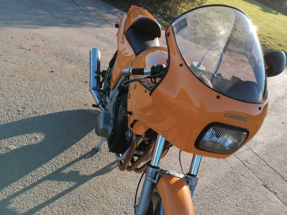 Image 4/4 of Laverda DUMMY (1986)