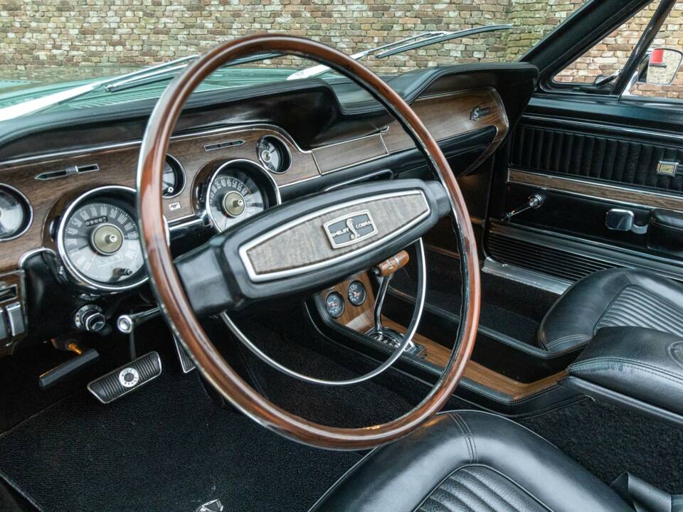 Immagine 21/50 di Ford Shelby GT 350 (1968)