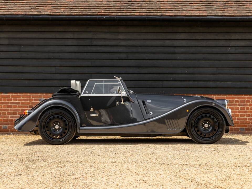 Image 2/50 of Morgan Plus Six (2022)