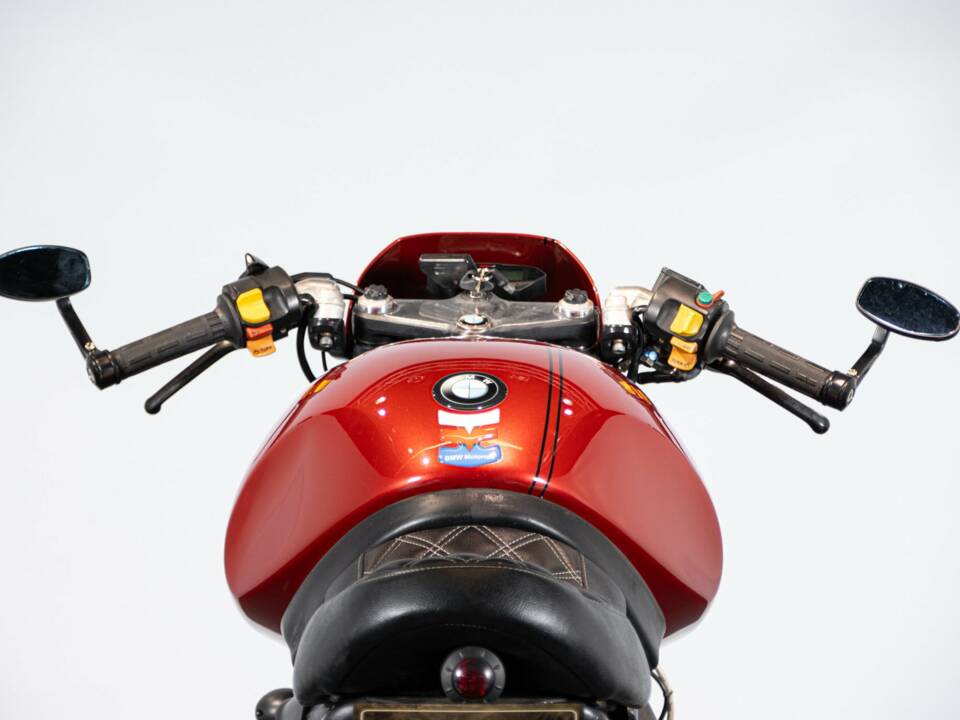 Image 15/50 de BMW R 1100 R (1998)