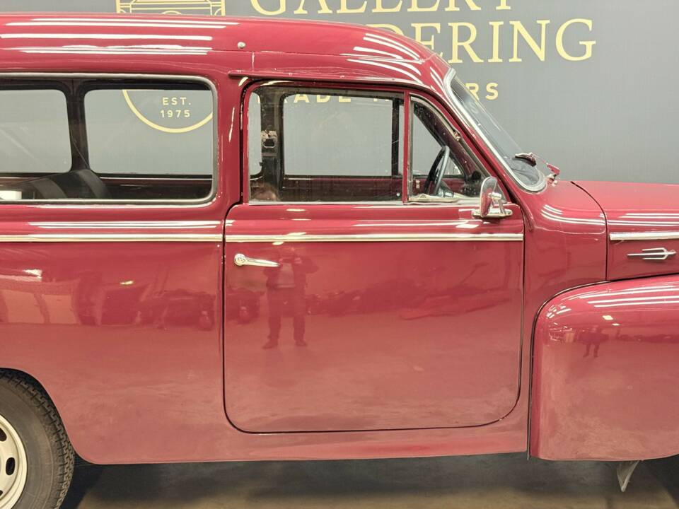 Image 30/50 of Volvo P 210 Duett (1962)