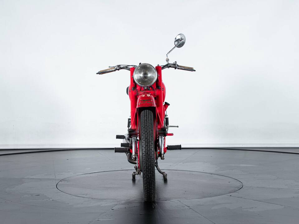 Image 6/50 of Moto Guzzi DUMMY (1955)