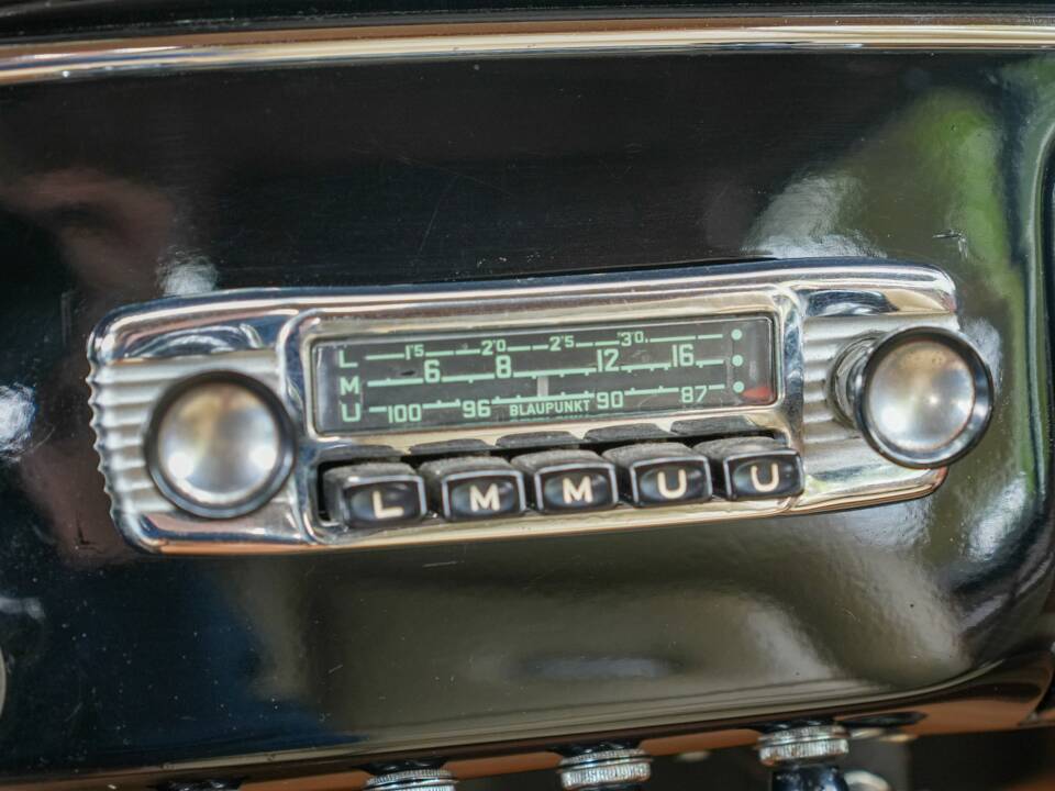 Image 19/33 de Lancia Aurelia B20 GT 2500 (1957)