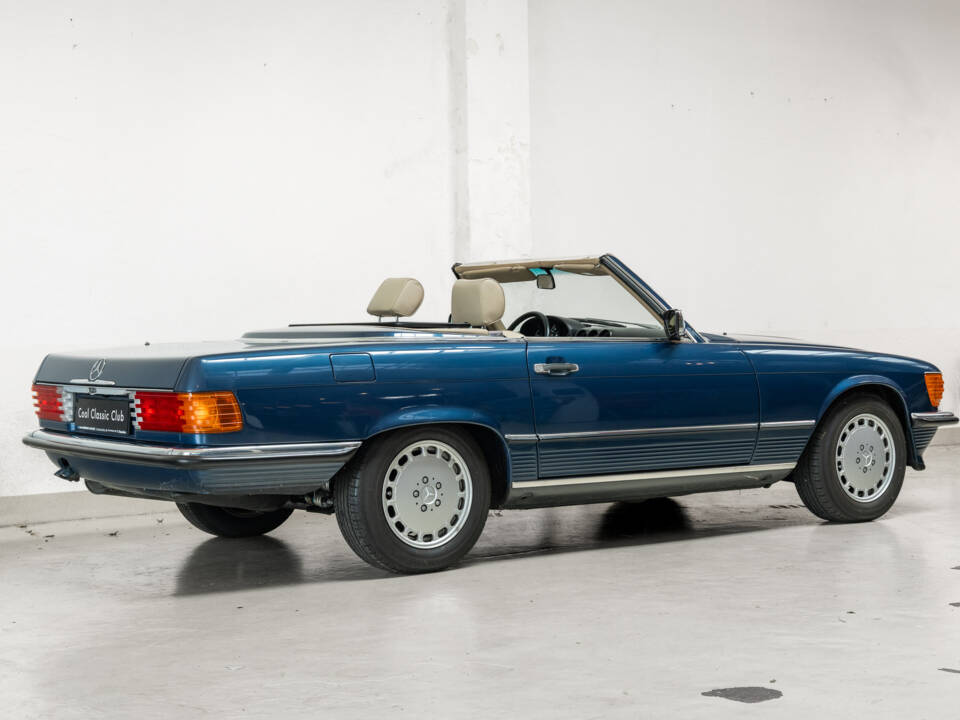 Image 40/40 of Mercedes-Benz 300 SL (1987)