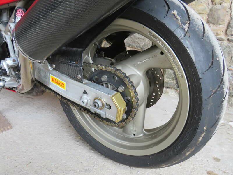 Immagine 35/38 di Ducati DUMMY (1994)