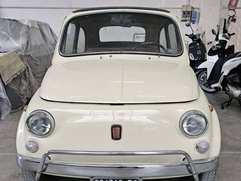 Image 37/43 of FIAT 500 L (1972)