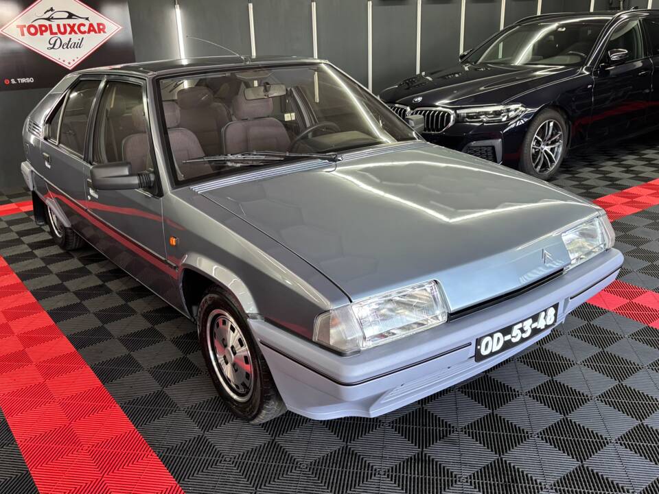 Bild 3/16 von Citroën BX 19 GT (1987)