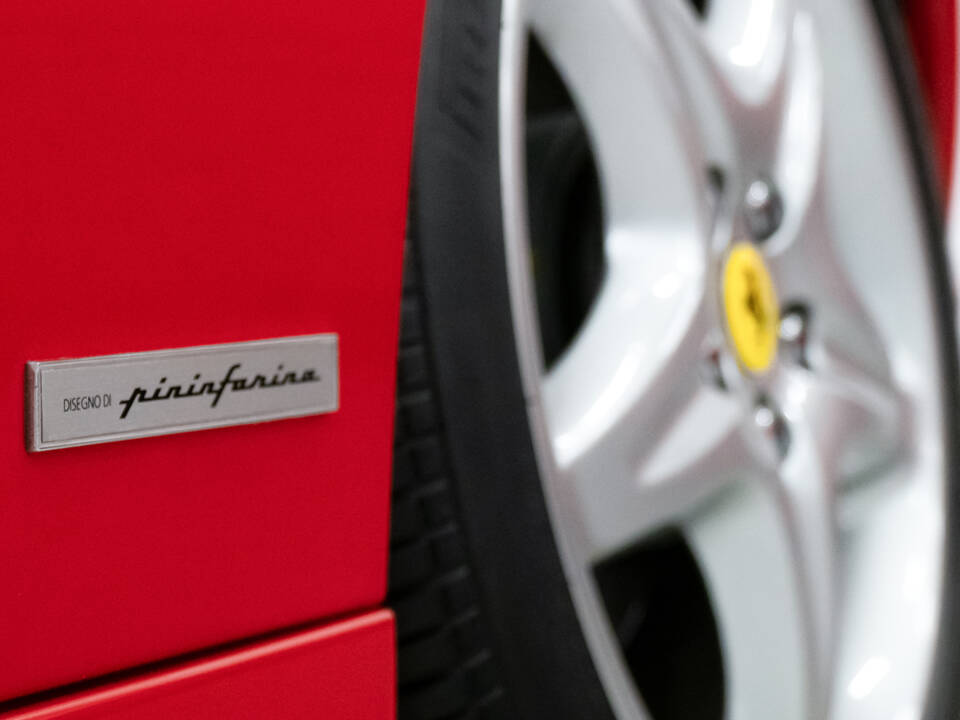 Imagen 16/39 de Ferrari F 355 Berlinetta (1997)