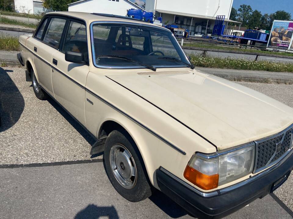 Bild 43/54 von Volvo 240 Diesel (1982)