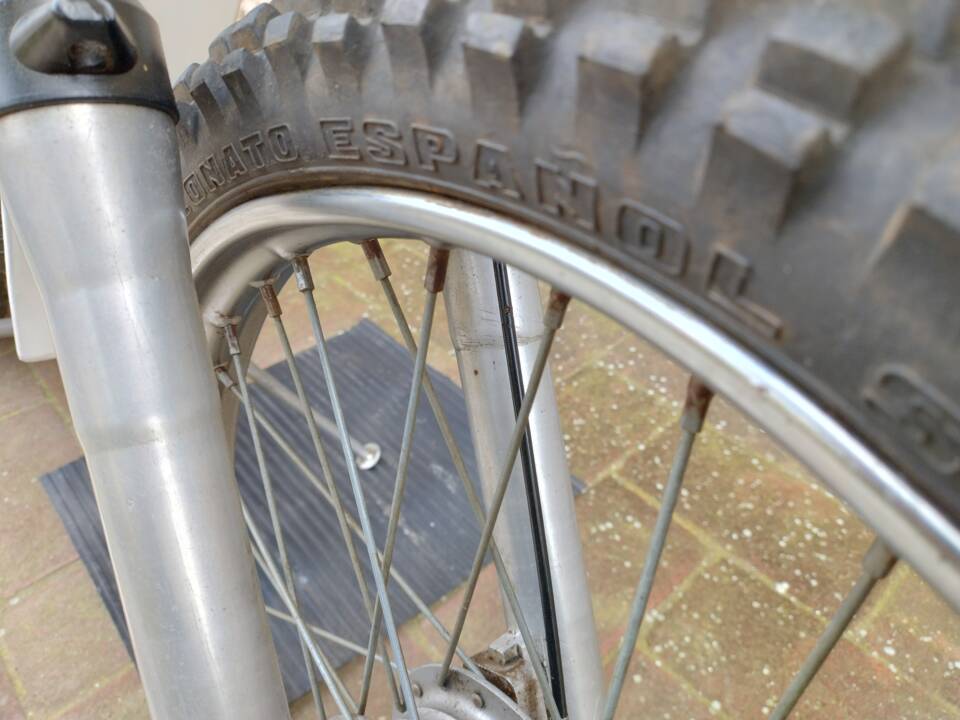 Immagine 23/35 di Aspes DUMMY (1976)