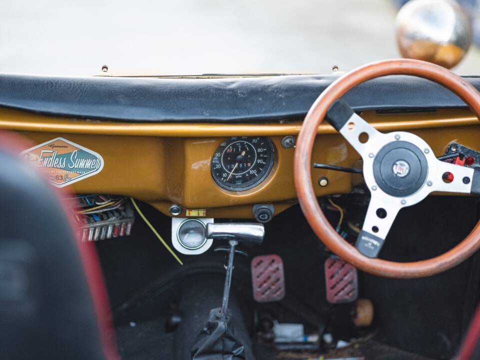 Image 24/45 of Volkswagen Hot Rod Sandman Buggy (1963)