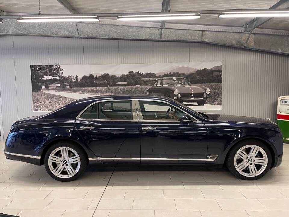 Afbeelding 2/19 van Bentley Mulsanne (2011)