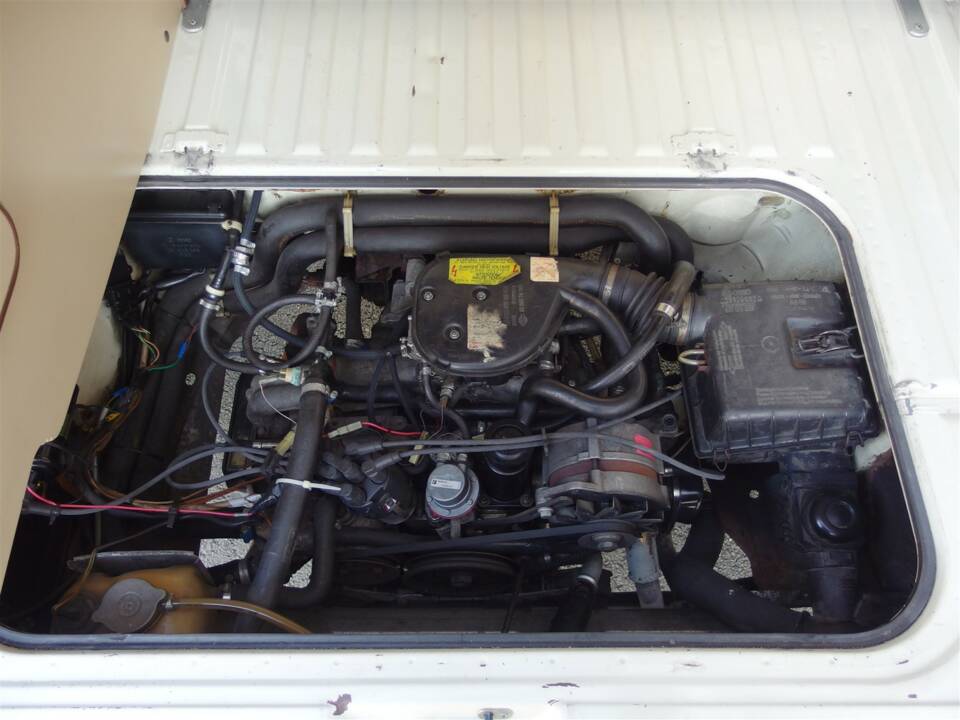 Bild 76/97 von Volkswagen T3 Westfalia 1.9 (1983)