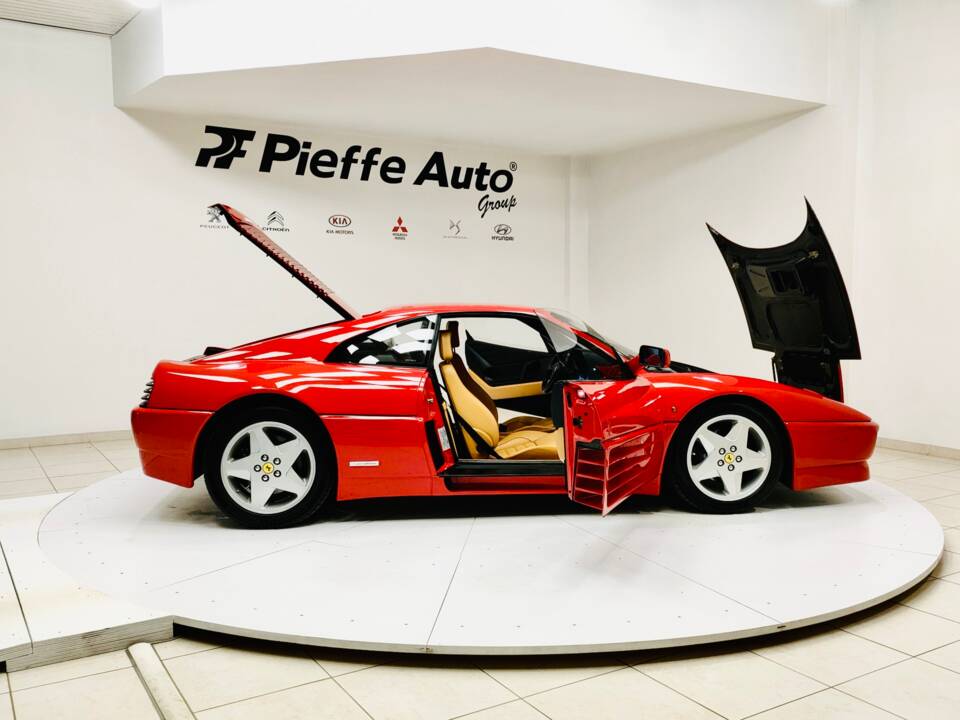 Afbeelding 19/33 van Ferrari 348 TB (1990)