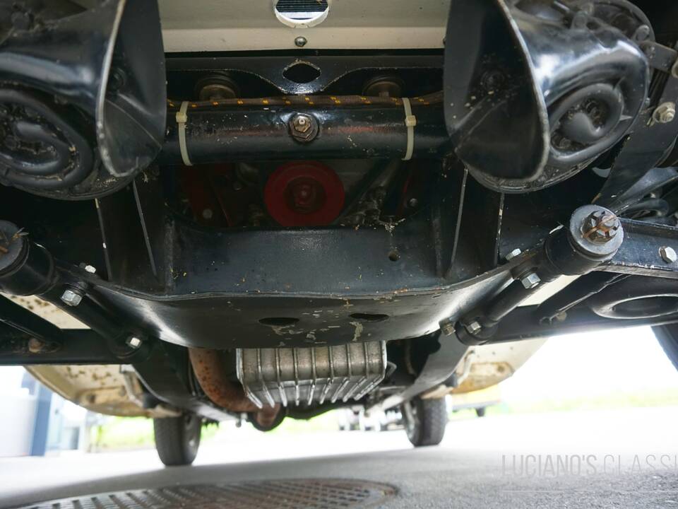 Image 60/70 of MG TF 1500 (1955)