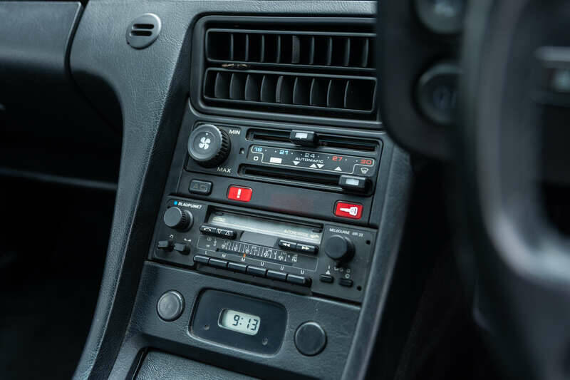 Image 44/50 of Porsche 928 S (1986)