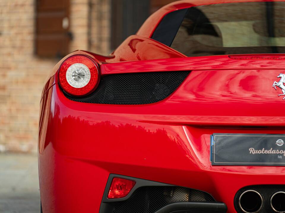 Imagen 20/50 de Ferrari 458 Italia (2010)