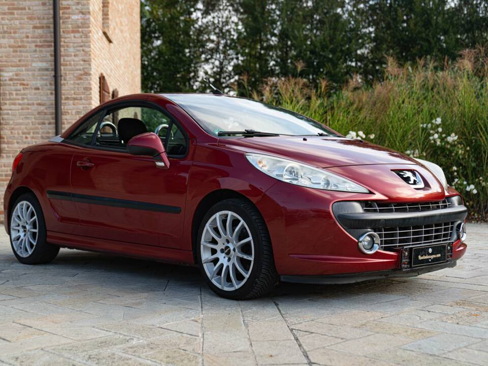 Image 2/50 of Peugeot 207 CC 1.6 VTi (2008)