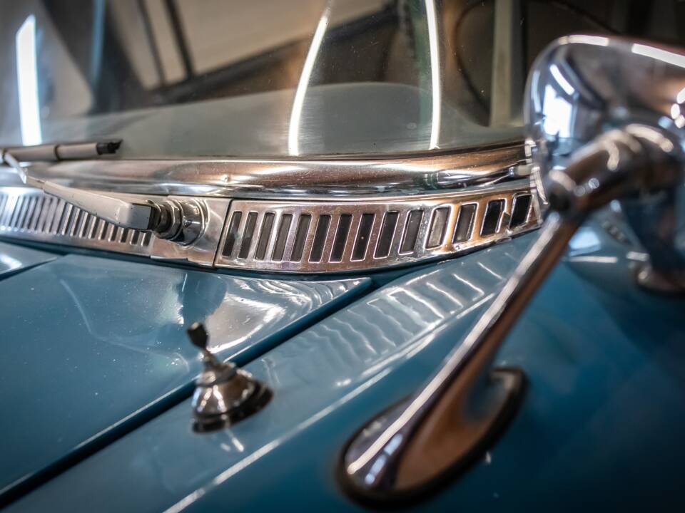 Image 5/22 of Opel Olympia Rekord (1958)