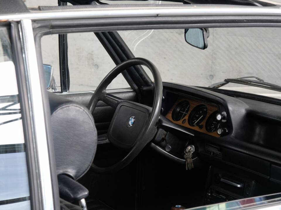 Afbeelding 28/39 van BMW 2002 Baur (1973)