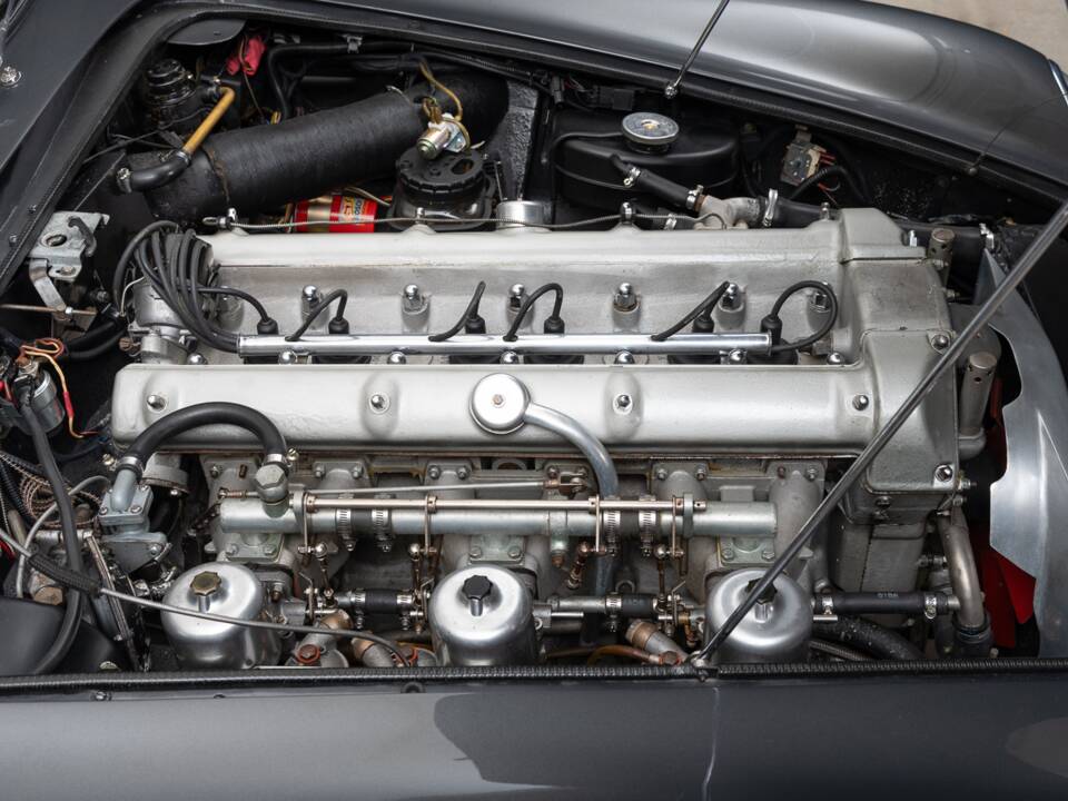 Bild 35/36 von Aston Martin DB 4 Vantage (1963)