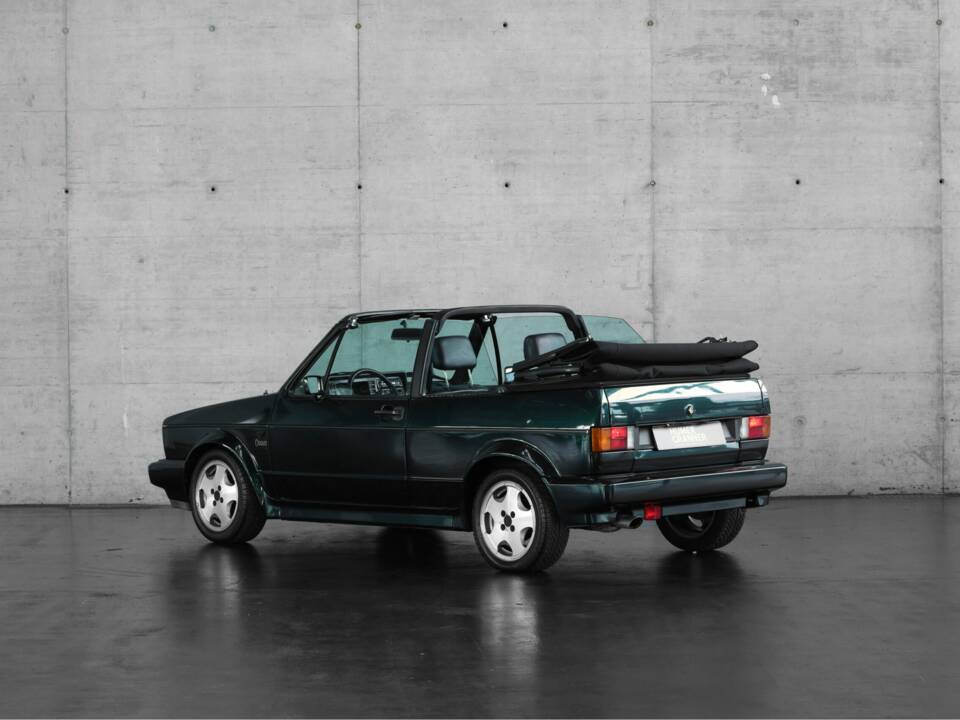 Image 3/36 of Volkswagen Golf Mk I Convertible 1.8 (1993)