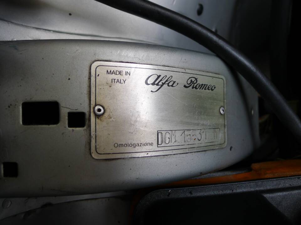 Bild 12/42 von Alfa Romeo GTV6 3.0 (1985)