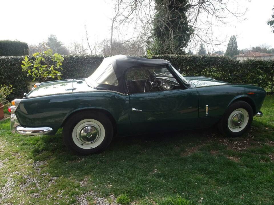 Image 25/49 of Triumph Spitfire Mk II (1965)