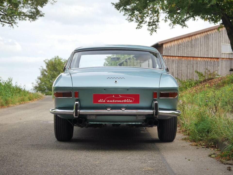 Image 20/45 of Ferrari 330 GT (1967)