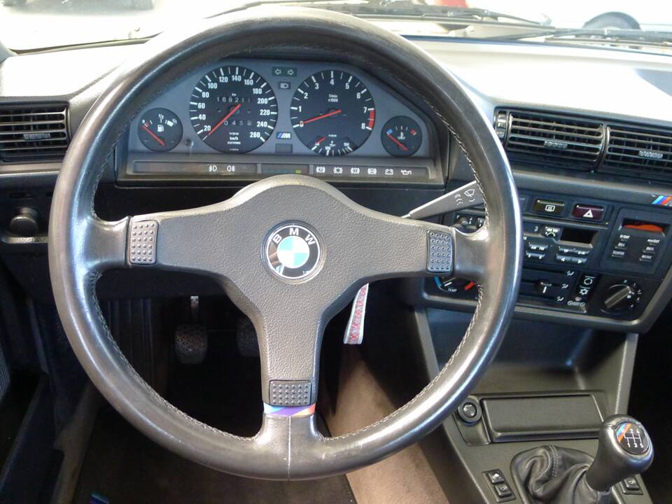 Immagine 10/45 di BMW M3 (1987)