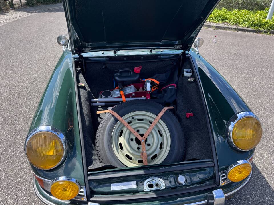 Image 11/20 of Porsche 912 (1968)