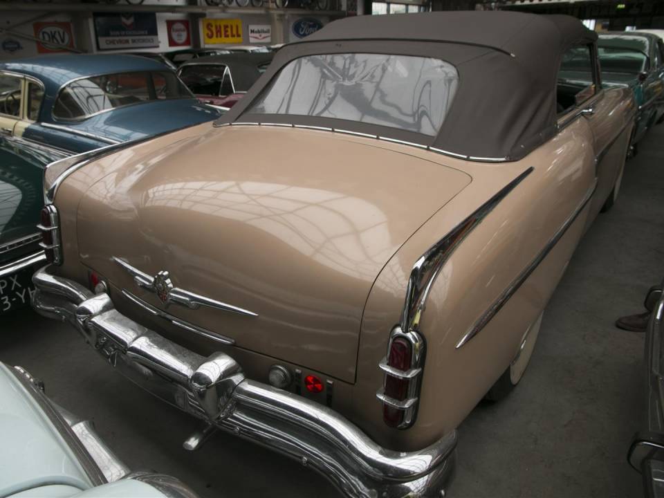 Image 3/27 of Packard Series 2631 (1953)