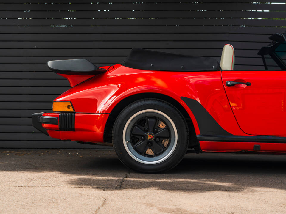 Afbeelding 14/53 van Porsche 911 Turbo 3.3 (1989)