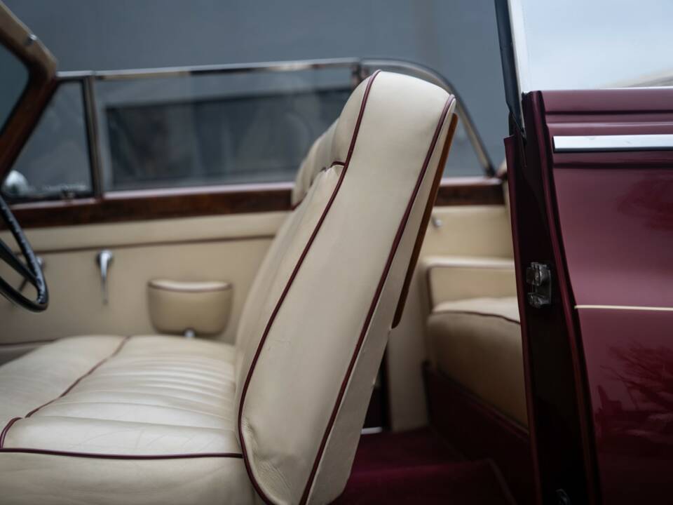 Immagine 44/49 di Rolls-Royce Silver Cloud I Mulliner (1957)