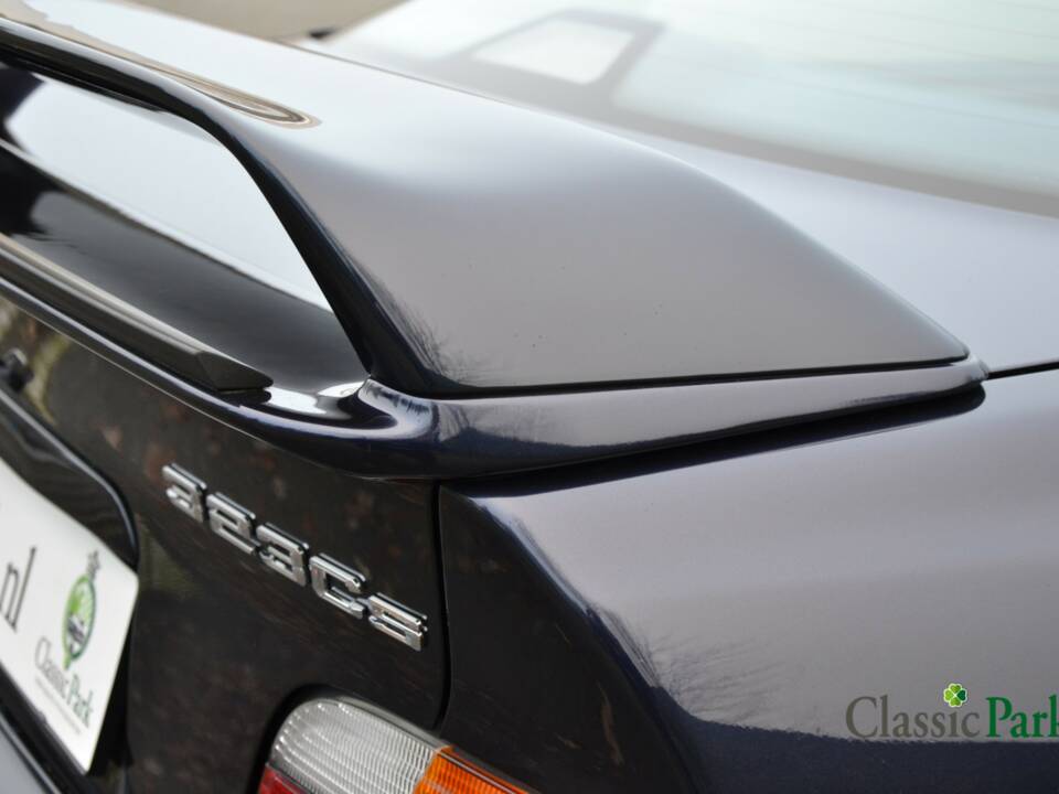 Image 48/50 of BMW 323i (1998)