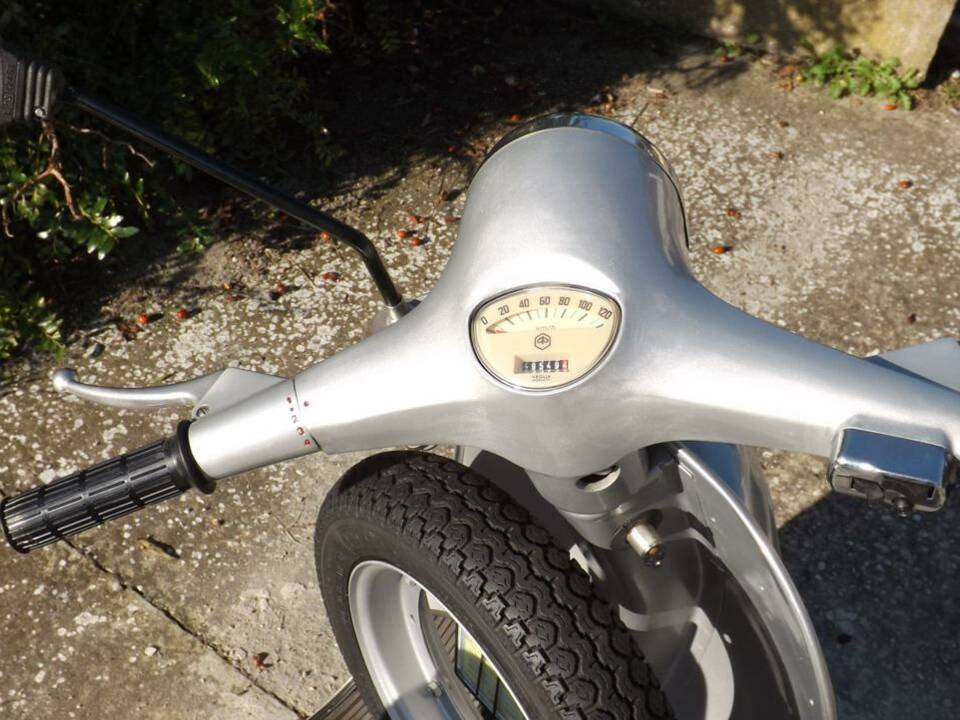 Bild 29/43 von Piaggio Vespa 125 Primavera (1973)