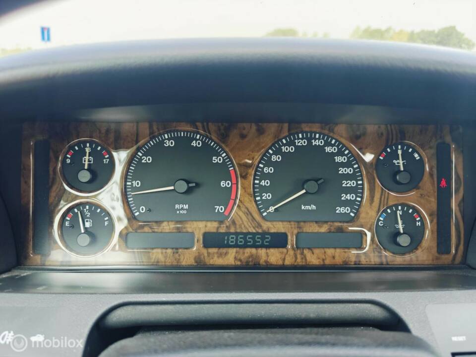 Image 32/50 of Jaguar XJR 4.0 Supercharged (1996)