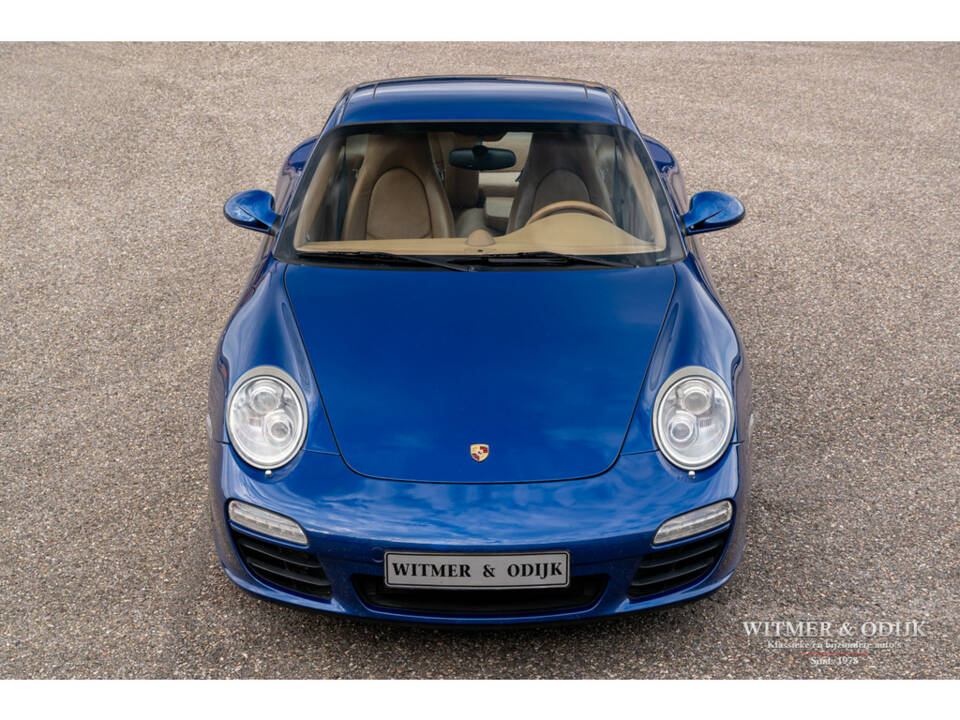 Image 3/28 de Porsche 911 Carrera S (2010)
