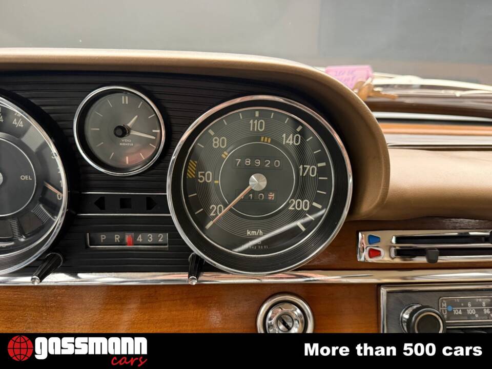 Image 12/15 of Mercedes-Benz 250 SE (1967)