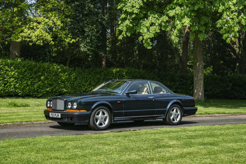 Image 24/50 of Bentley Continental T (1997)