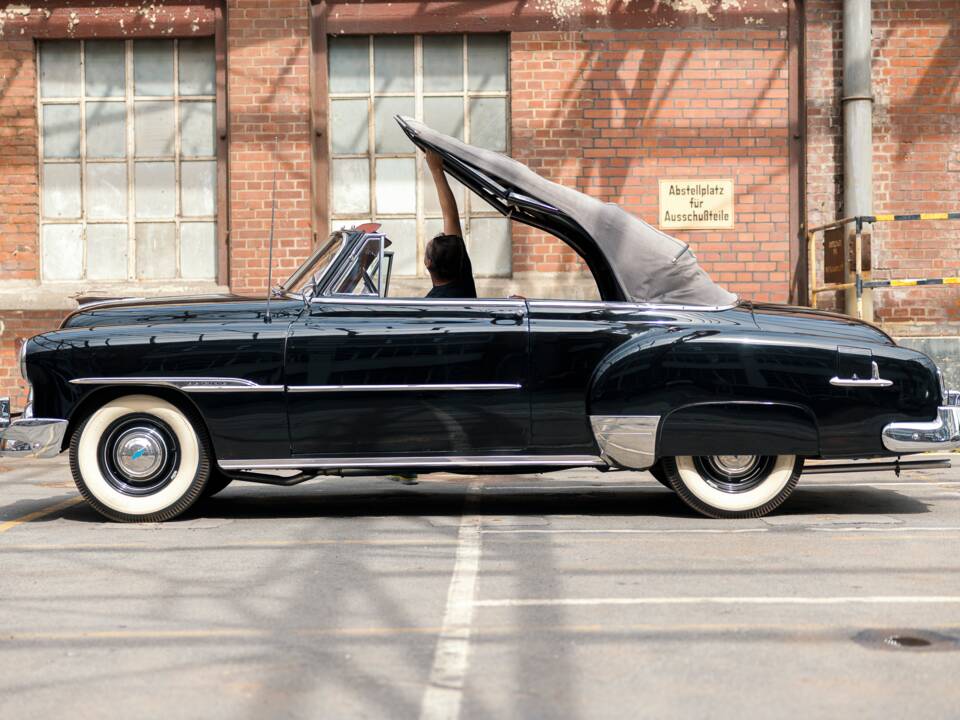 Bild 29/35 von Chevrolet Deluxe Styleline (1951)