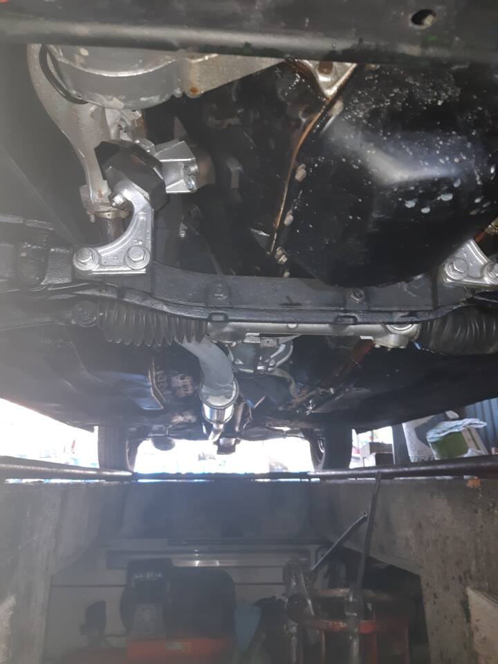 Image 37/46 of Peugeot 404 Coupé (1967)