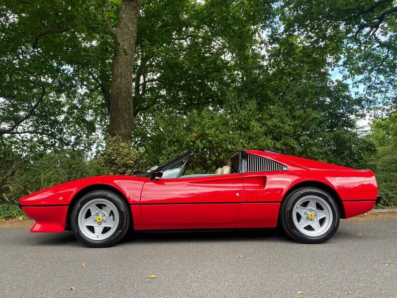 Immagine 8/50 di Ferrari 308 GTS (1978)