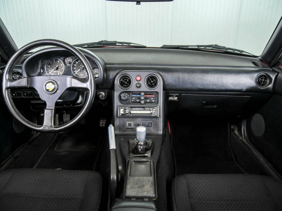 Imagen 7/50 de Mazda MX-5 1.8 (1994)